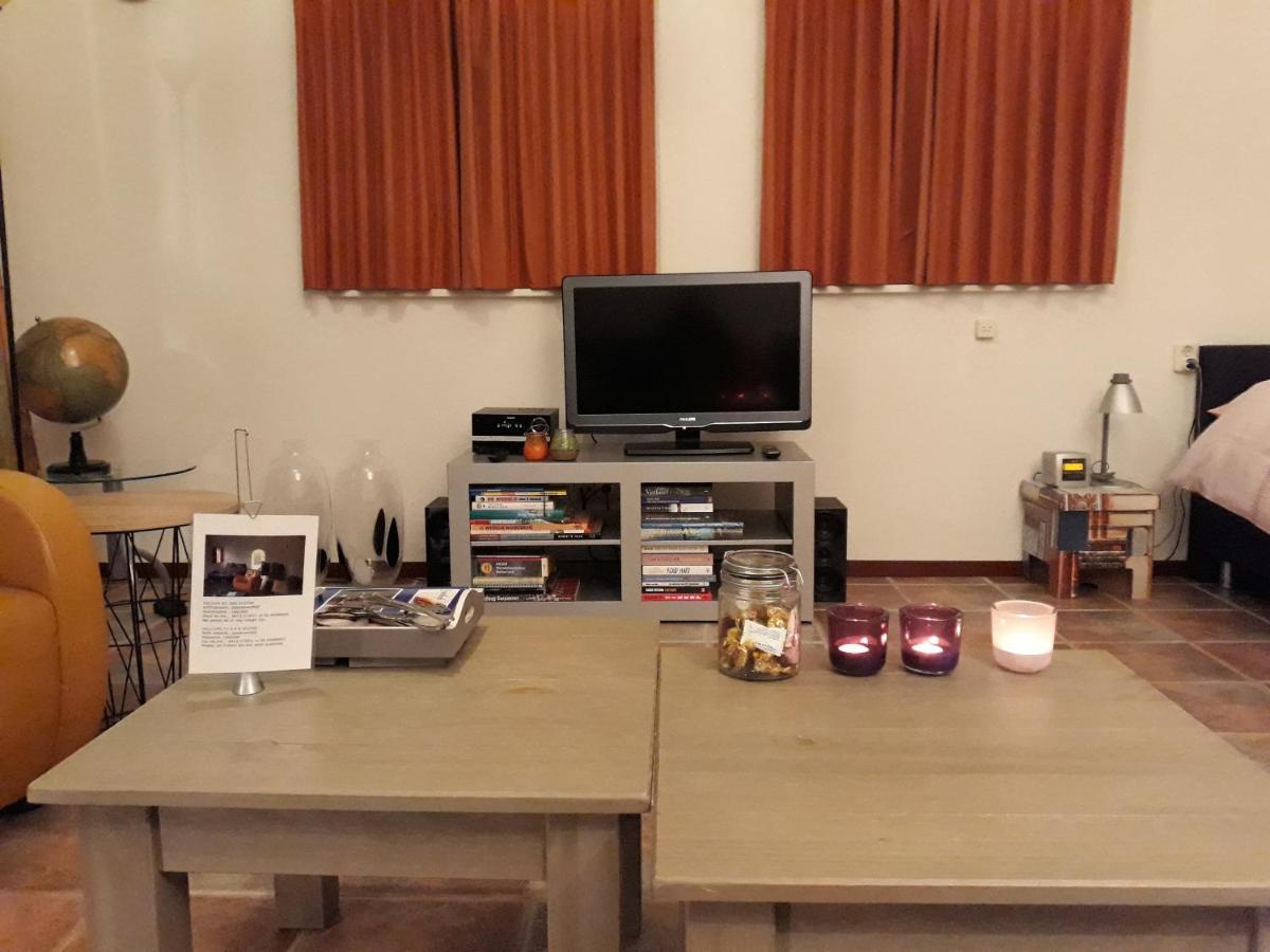 Vakantiehuisje Achter Odiliapeel Extérieur photo