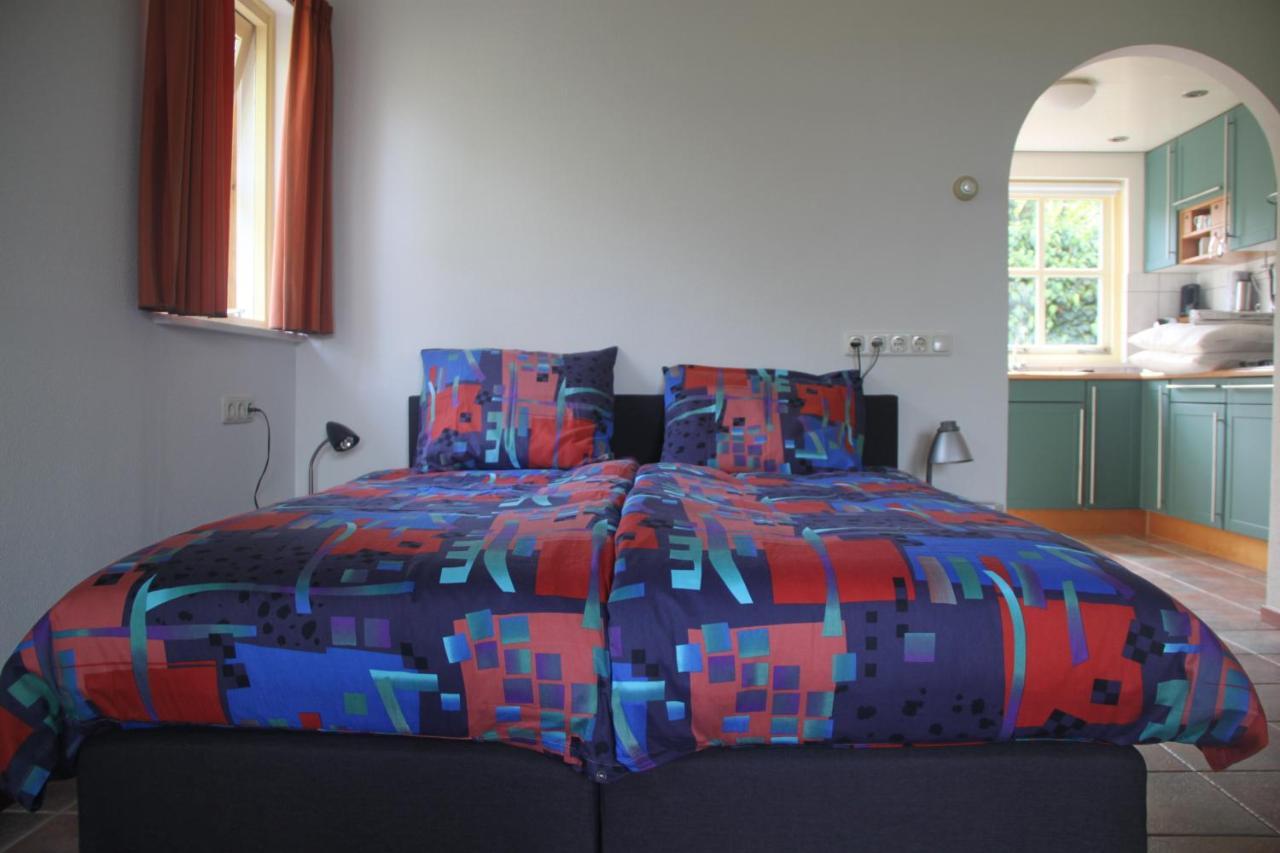 Vakantiehuisje Achter Odiliapeel Extérieur photo