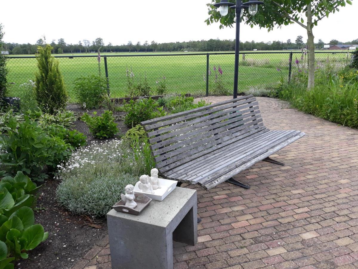 Vakantiehuisje Achter Odiliapeel Extérieur photo