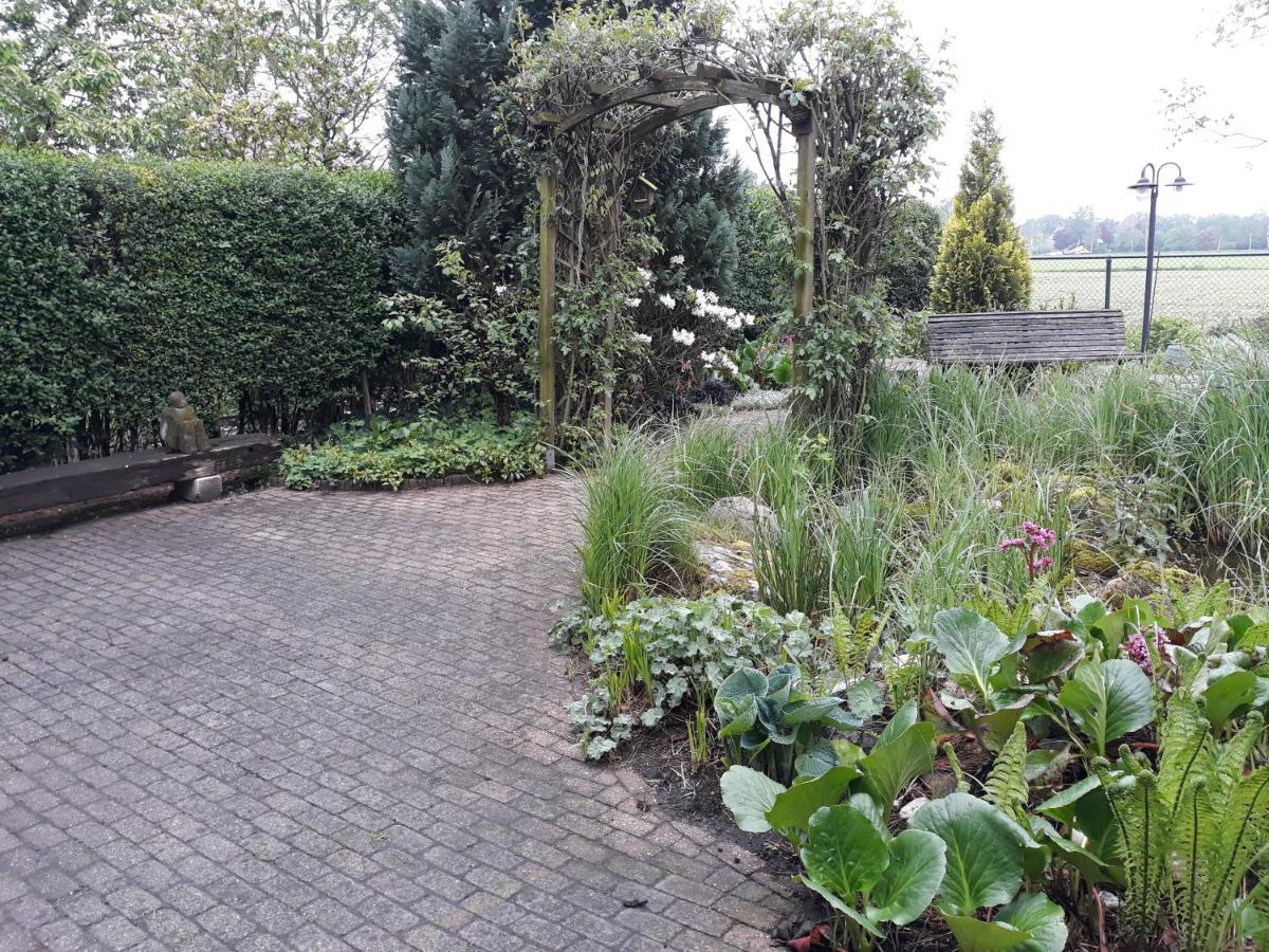 Vakantiehuisje Achter Odiliapeel Extérieur photo